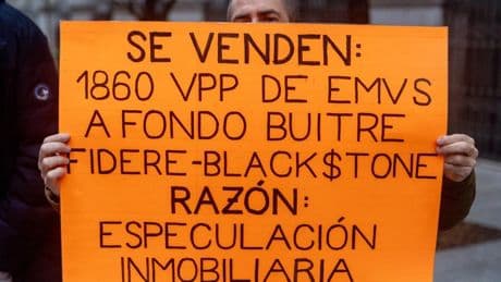 El Supremo libra a Blackstone de vender a 40 familias los pisos al mismo precio de saldo al que se los compró a Ana Botella