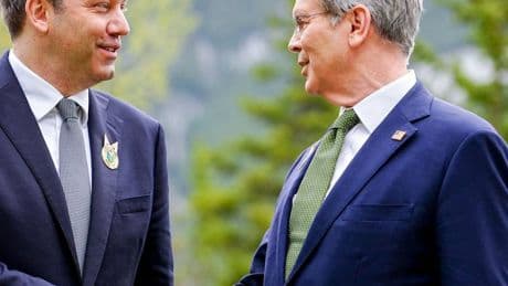 Der Vizekanzler auf der Weltbühne: Lars Klingbeil in Kanada – die Probleme reisen mit
