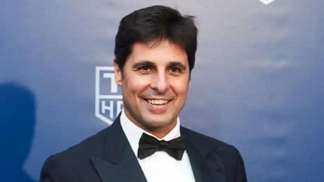 Fran Rivera sorprende en Marbella con la actuación de su grupo musical: "Nos encanta venir aquí"