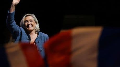 Marine Le Pen appelle ses partisans à se lever contre la « confiscation de la démocratie » après sa condamnation : « Ils veulent vous voler la victoire de 2027 »
