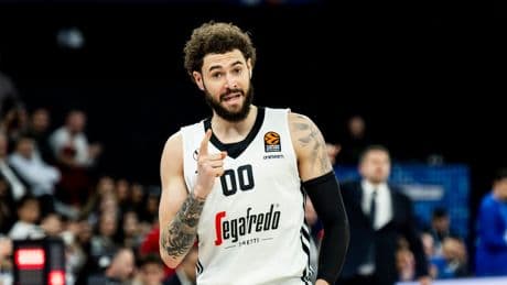 Anadolu Efes, Virtus Bologna’dan Isaia Cordinier'i kadrosuna kattı