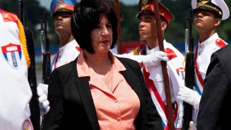 Cuba : tollé après des propos sur des mendiants « déguisés », une ministre démissionne