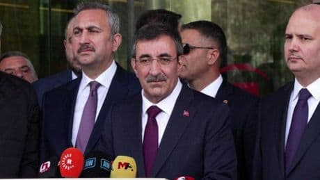 Cevdet Yılmaz: Bayram sonrasında anayasa çalışmaları yoğunlaşacak