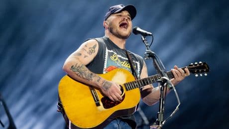 Zach Bryan calls out fellow country singer, takes down duet after being mocked for $350M record deal