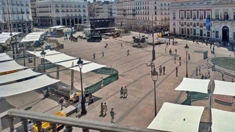 La canícula y los toldos de Almeida