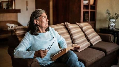 Early dementia symptom to spot when reading — not memory loss
