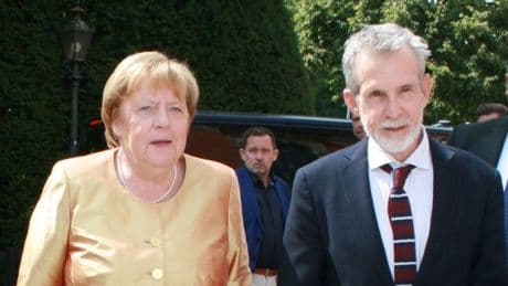 Angela Merkel und Ulrich Matthes: Altkanzlerin besucht erneut Festspiele