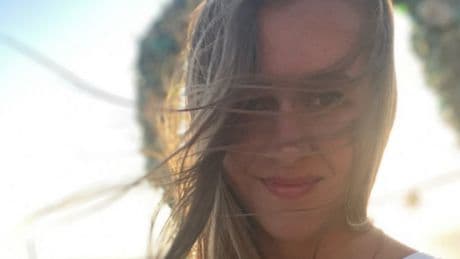 Francesca Ariazzi, 36enne bresciana muore a Ibiza: infarto mentre attendeva il traghetto per Formentera