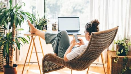 Sonntags-Blues überwinden: CEO schwört auf extra Arbeitstag für gute Laune