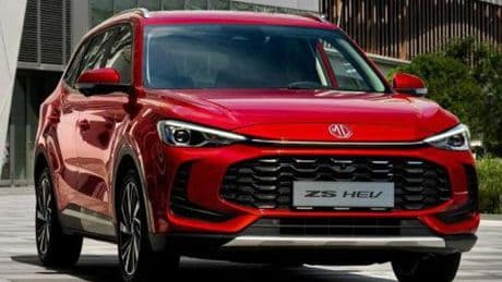 Le 10 auto più vendute in Italia nel 2025: Fiat Panda è la regina, MG ZS la sorpresa dei primi sette mesi
