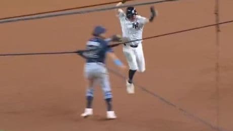 Austin Wells’ brutal blunder costs Yankees in ninth after Anthony Volpe’s dramatic homer