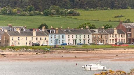 The 'old world' Scottish island where you can book autumn getaway for almost half price