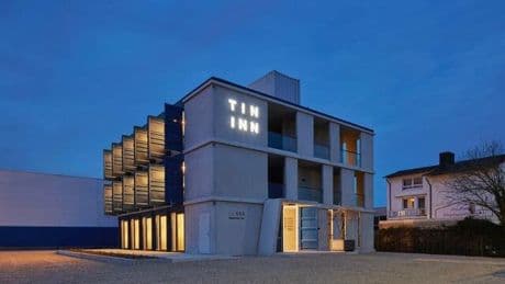 Tin Inn: 16 Container, 20 Zimmer: Das ist Deutschlands verrückteste Hotel-Kette
