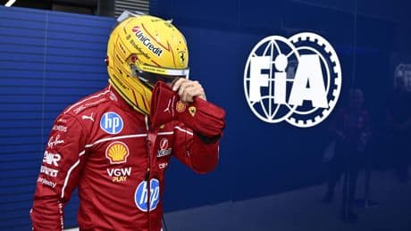 Lewis Hamilton zit er volledig doorheen na volgende domper in Hongarije: ’Misschien moeten ze maar van coureur wisselen’