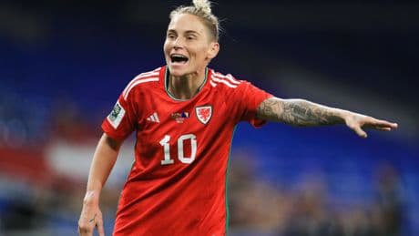 Veteran Jess Fishlock in no rush to make decision on Wales future