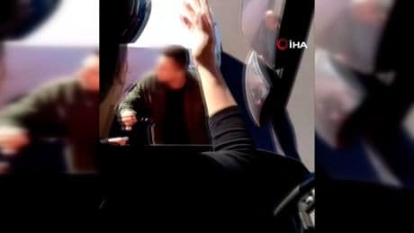 Sürücüler arasında yol verme gerginliği
