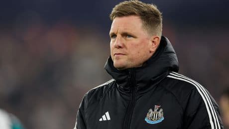 Foot : victime d'une pneumonie, l’entraîneur de Newcastle Eddie Howe ne reviendra que lorsqu'il sera «à 100%»