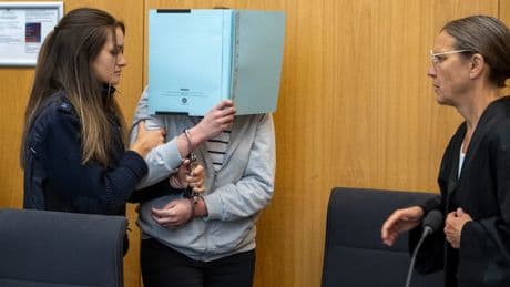 Landgericht Ulm: Sie wollte Serienmörderin werden – 26-Jährige muss lebenslang in Haft