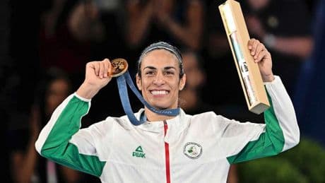 Omstreden olympisch bokskampioene Imane Khelif vecht in Eindhoven: ’Jammer dat het vooral over haar gaat’