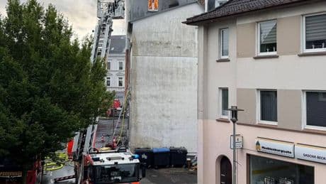 Brandserie in Wermelskirchen: Mordkommission ermittelt nach mutmaßlicher Brandstiftung