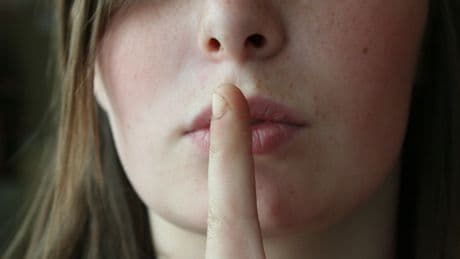 Descubre cómo el silencio puede renovar el cerebro, mejorando la memoria y el estado de ánimo