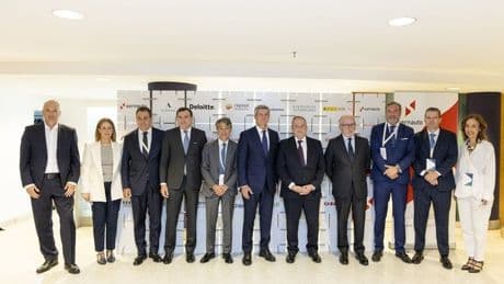 Sernauto llama a la colaboración público-privada para impulsar la automoción española