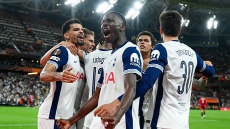 UEFA Avrupa Ligi'nde şampiyon Tottenham! Manchester United'ı deviren İngilizler 41 yıl sonra ilki başardı...