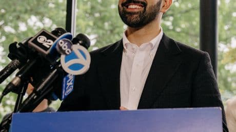 Mamdani Won Over N.Y.C. Democratic Voters. Can He Charm Washington?