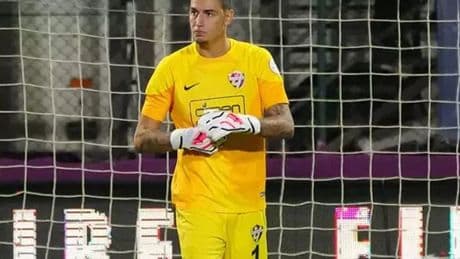 Lille ve Eyüpspor, Berke Özer transferi için masada: Bonservisin yüzde 40'ı Fenerbahçe'ye