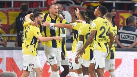Fenerbahçe, Hatayspor karşısında!