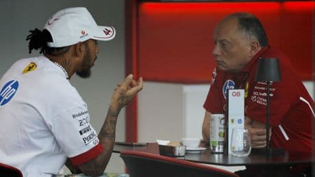 "Voy a ir más allá". Las espuelas de Hamilton a Ferrari que no permitieron a Alonso ni a Vettel
