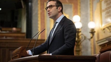 El Gobierno saca adelante el decreto antiaranceles sin el PP pero con el 'sí' de UPN