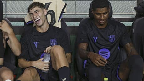 La batería de soluciones del Barça para inscribir a sus fichajes (con una venta en la recámara)