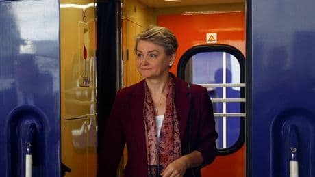 Yvette Cooper announces new sanctions on Russia as she visits Kyiv