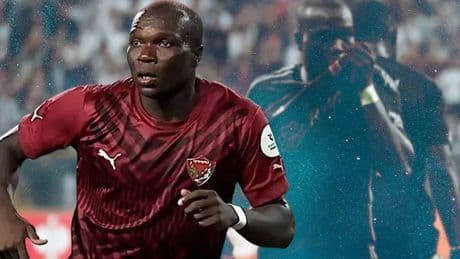 Herkes ters köşe oldu! Ve takımın golcüsü Vincent Aboubakar