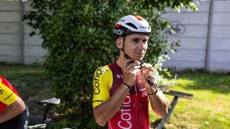 Las lágrimas de Coquard por su choque con Philipsen, fuera del Tour tras la caída: «No soy un mal tipo»