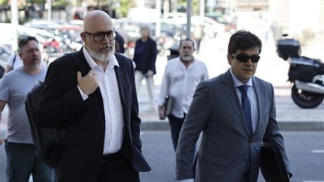 Suspendida la declaración de los ex altos cargos imputados por los muertos en residencias