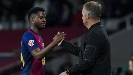 Brazos abiertos de Flick a Ansu y Fort con rotaciones para la Copa
