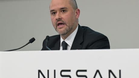 Nissan annonce une perte nette annuelle de 4,1 milliards d'euros, des suppressions d'emplois prévues