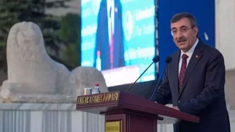 Cumhurbaşkanı Yardımcısı Yılmaz'dan enflasyon mesajı!
