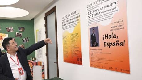 El declive de Occidente como referente académico: "Lo que me ofrecen en la 'uni' china es inmejorable"