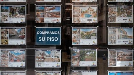 Miles de viviendas en España quedarán fuera del mercado en 2030 por su mala eficiencia energética