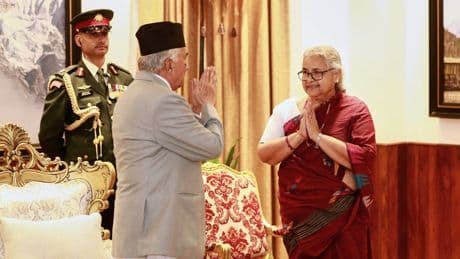 Nepal'in ilk kadın başbakanı görevde: 5 günlük kaos bitti mi?