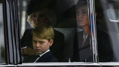 El príncipe George prepara su futuro como heredero al trono de Inglaterra