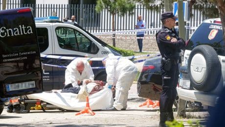 Nueve disparos a plena luz del día, tres sospechosos a la fuga... lo que se sabe y lo que no del asesinato de Portnov en Pozuelo