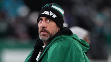 Superstar Rodgers unterschreibt mit 41 Jahren einen neuen Vertrag