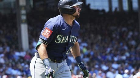 Cal Raleigh caps big series for Mariners with major league-leading 31st homer in win over Cubs