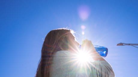 How To Tell If You Have Heatstroke – And What To Do About It
