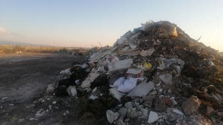 Menemen Belediyesi Villa Kent'teki çöp yakma alanı kaldırıldı