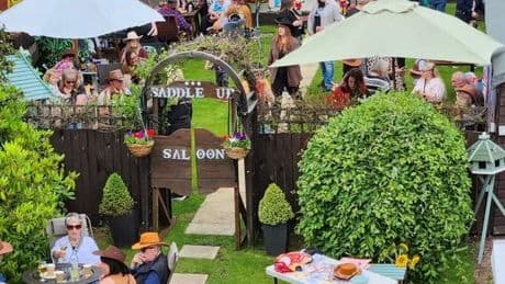 Couple host wild West Lothian garden shindig in memory of their neighbour
